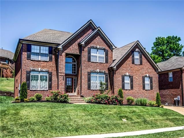 Welcome to 179 Alfred Ladd Rd in beautiful Ladd Park, a community with sidewalks, clubhouse, and pool.