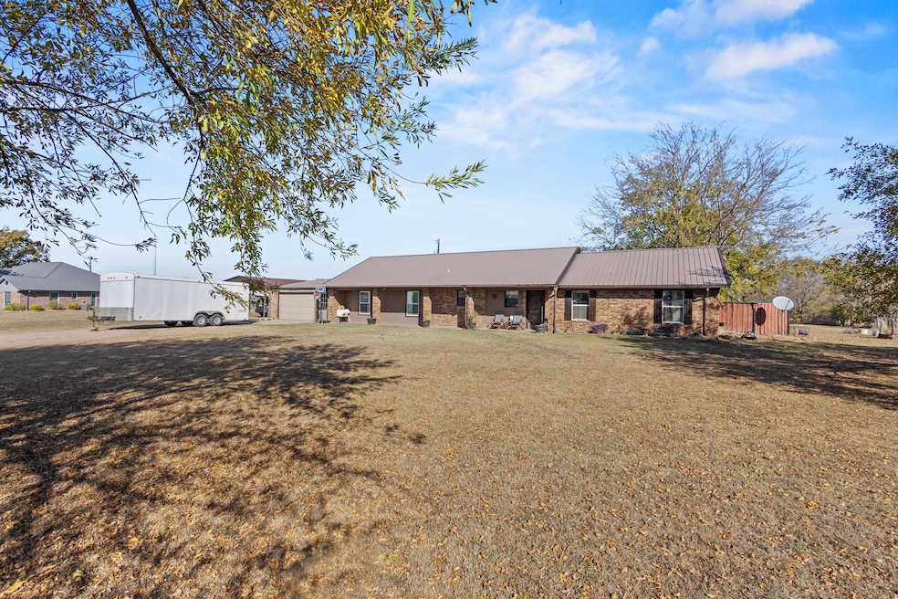625 County Road 13300, Paris, TX 75462 - photo 1