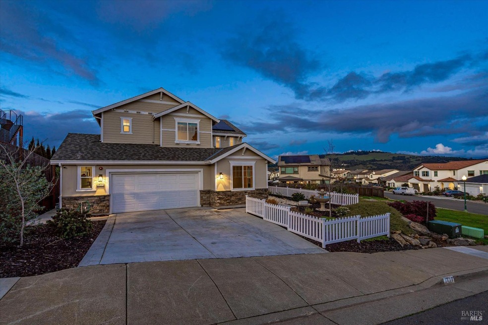 Sold $1,520,000 • Co-Listing Agent