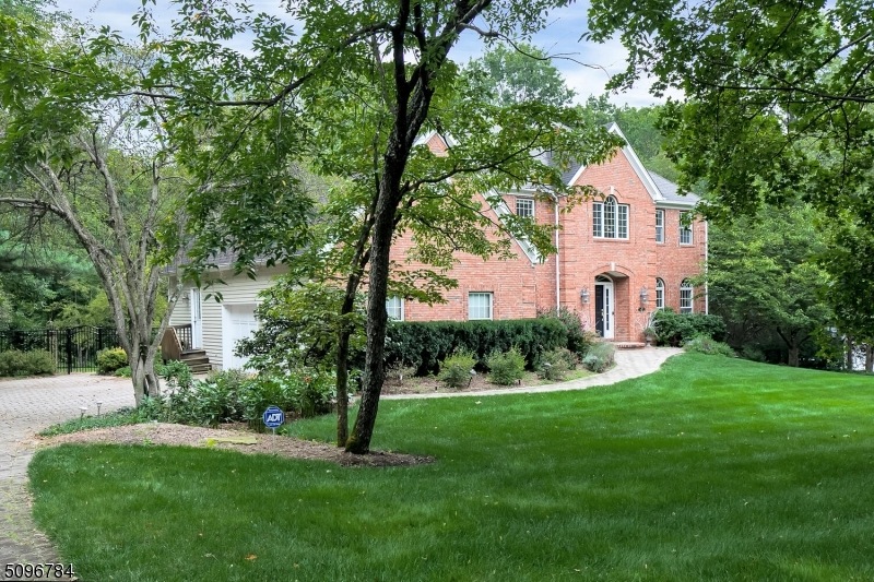 67 Bernard Dr, Basking Ridge, NJ 07920 - photo 1