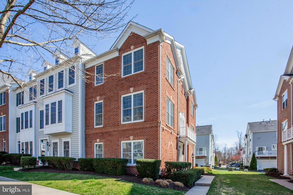 14907 Potomac Branch Dr unit 201A, Woodbridge, VA 22191 - photo 1