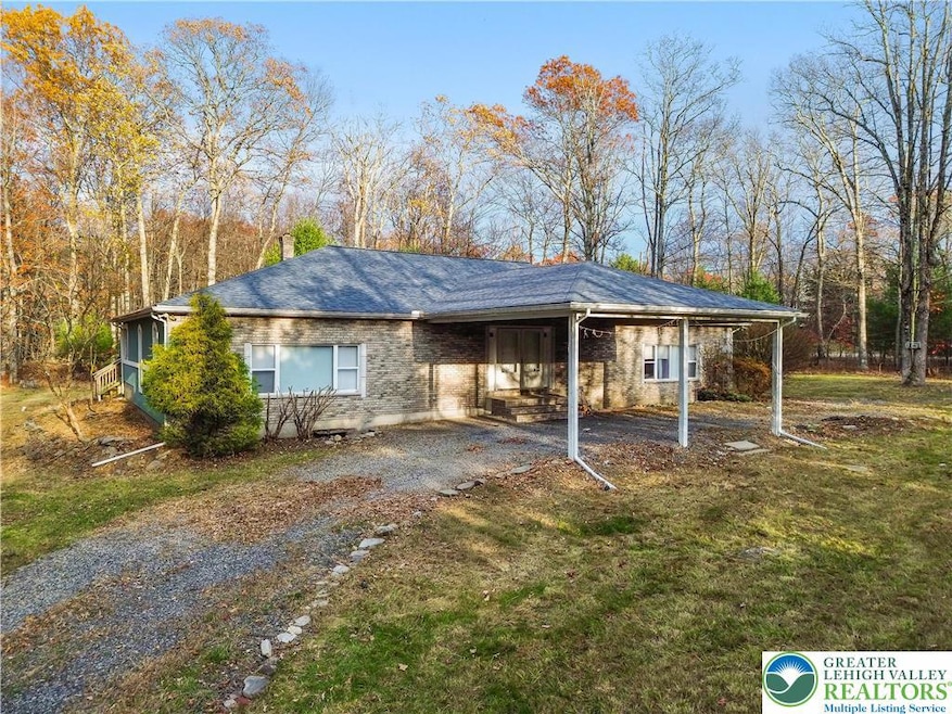 6236 Forest Ln, East Stroudsburg, PA 18302 - photo 1