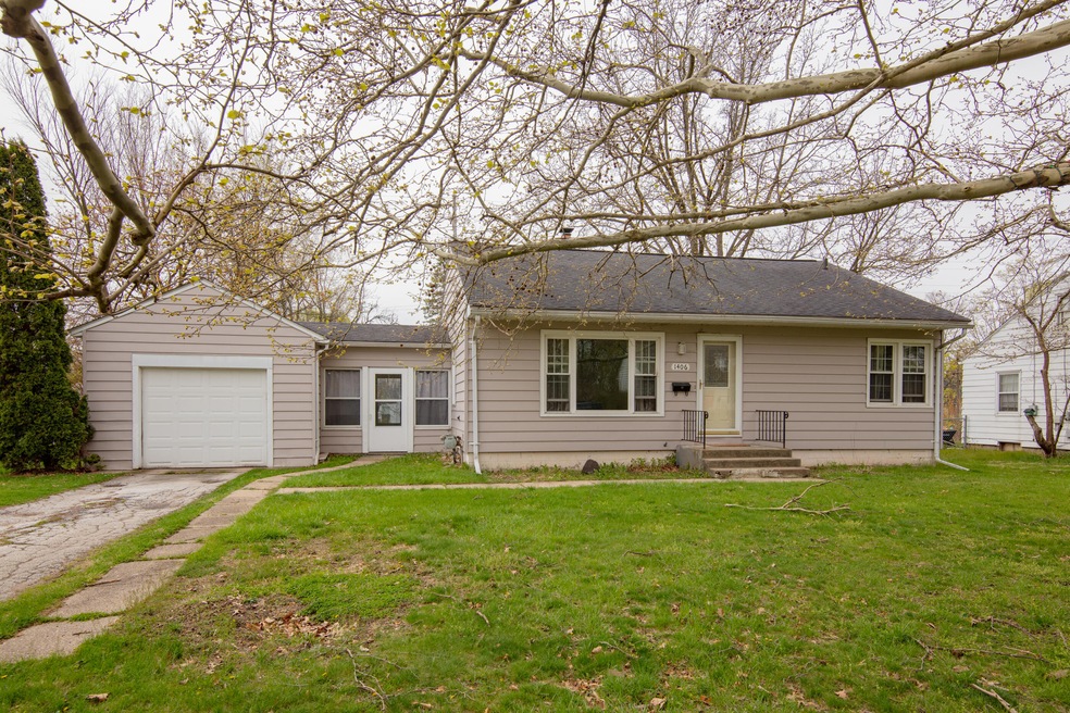 1406 Trails End-102