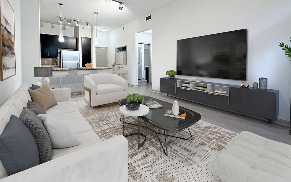 306 Mcgowen St unit 1208, Houston, TX 77006 - photo 1