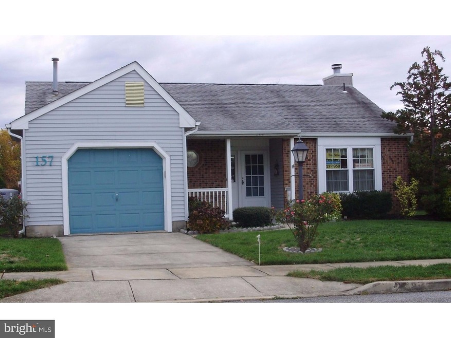 157 Lakebridge Dr, Woodbury, NJ 08096 - photo 1