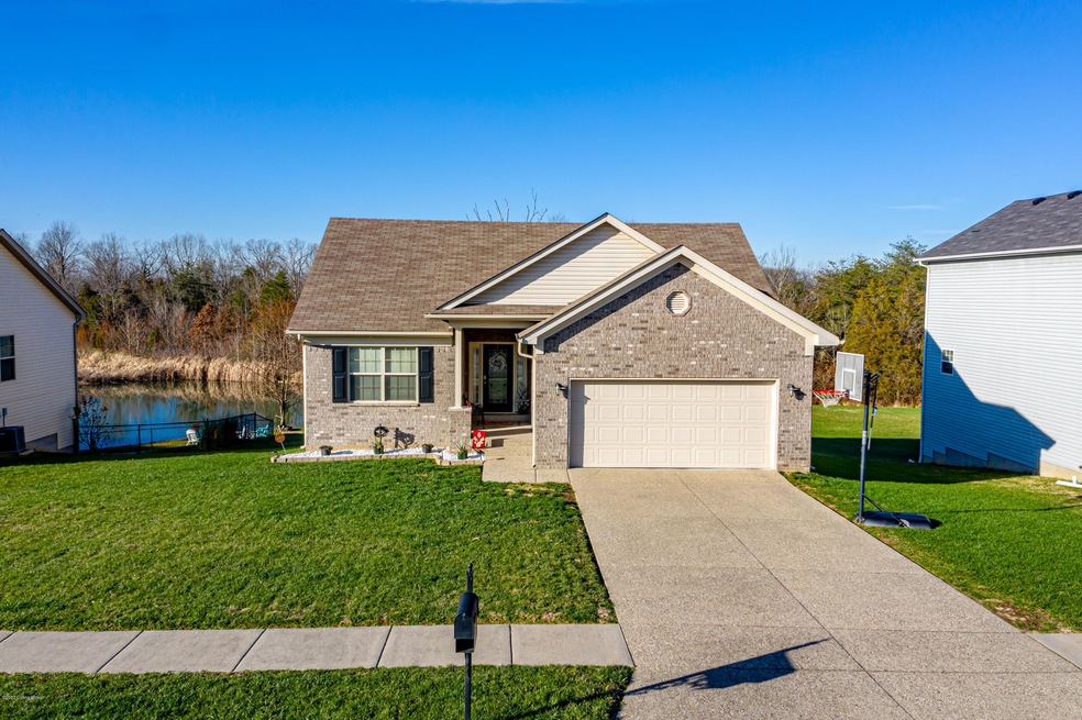 266 Gentry Crossing Blvd, Mount Washington, KY 40047 - photo 1