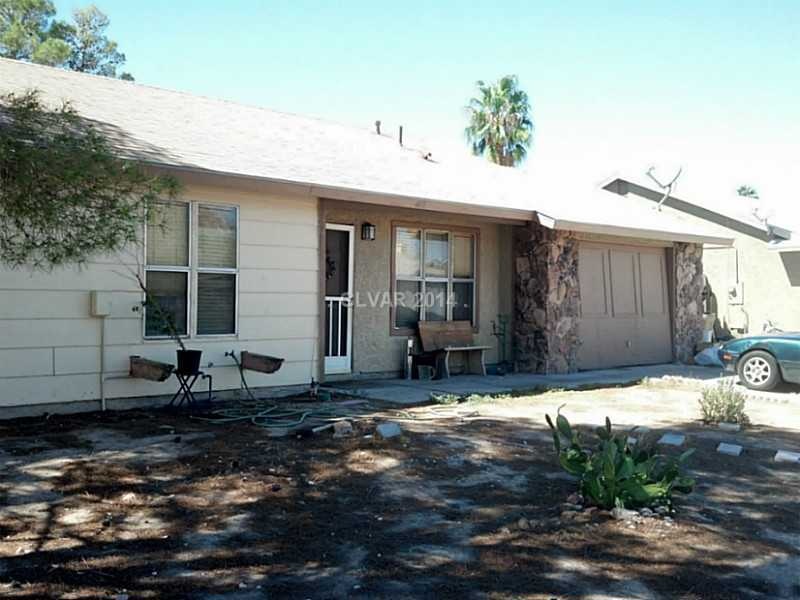 Property Photo. ONE STORY SUNRISE MANOR HOME