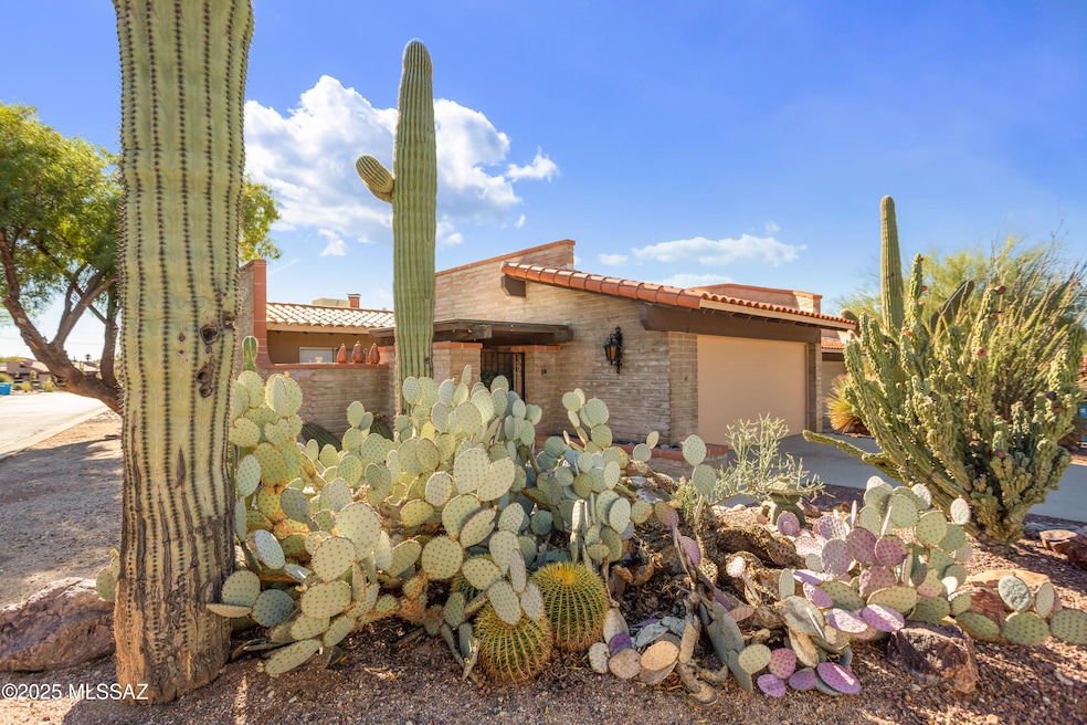 8456 N Via Tioga, Tucson, AZ 85704 - photo 1