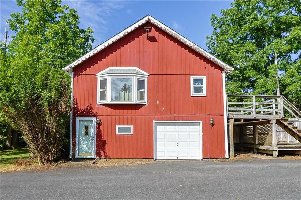 703 Abel Colony Rd, Wind Gap, PA 18091 - photo 1