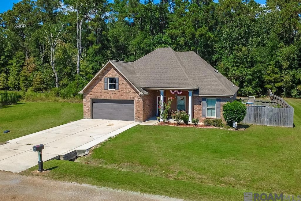 21089 Beau Chateau Blvd, Ponchatoula, LA 70454 - photo 1