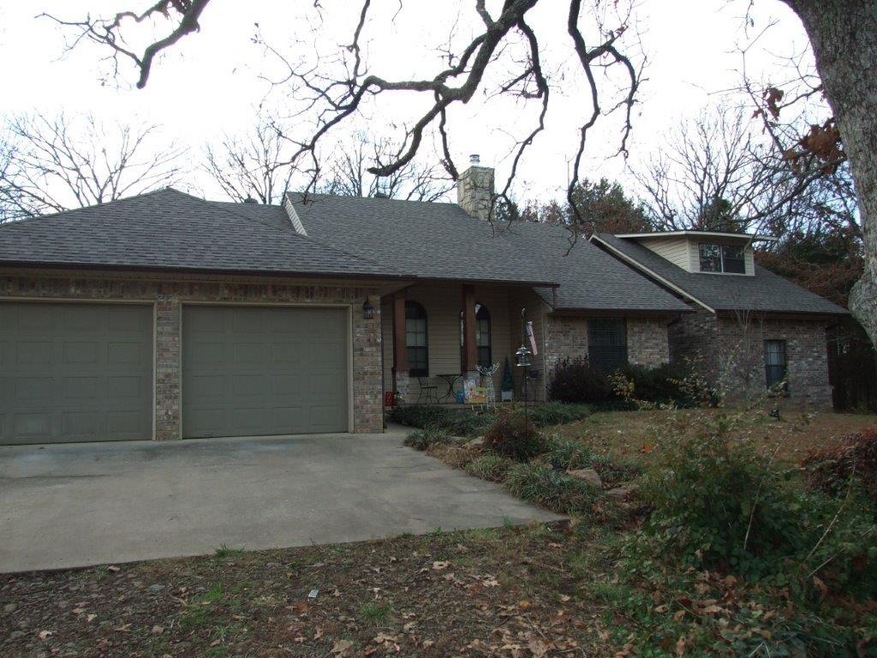 2127 Lacy Dr, Fayetteville, AR 72701 - photo 1