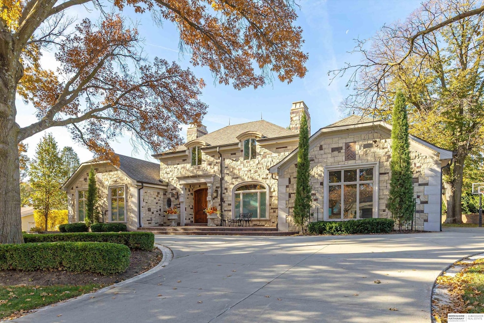 306 S 93rd Ave, Omaha, NE 68114 - photo 1