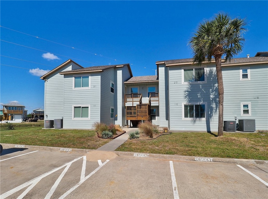 230 Cut Off Rd unit 110, Port Aransas, TX 78373 - photo 1