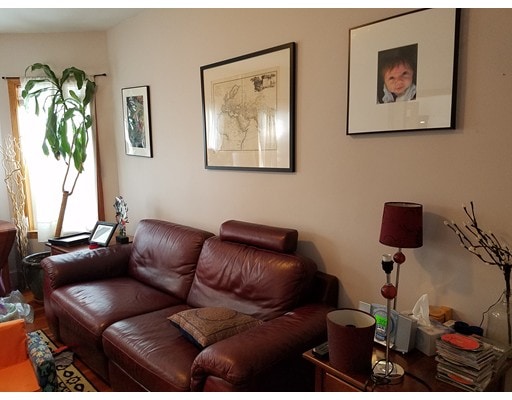 174 Pearl St unit 1, Cambridge, MA 02139 - photo 1