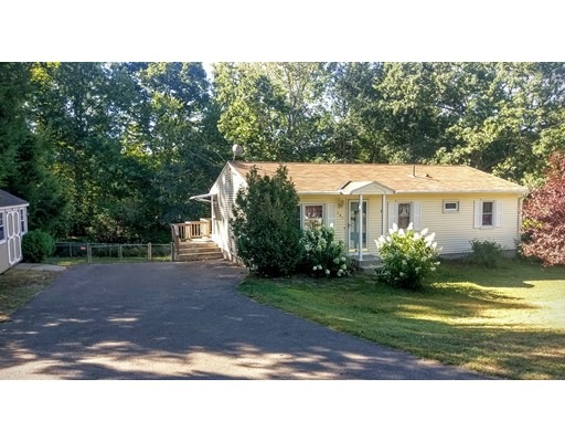 263 Brookside Cir, Florence, MA 01062 - photo 1