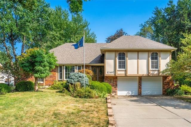 12407 W 100th St, Lenexa, KS 66215 - photo 1