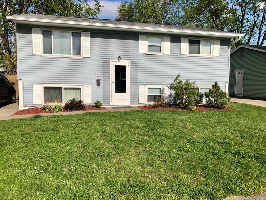2732 Glenbriar St, Columbus, OH 43232 - photo 1