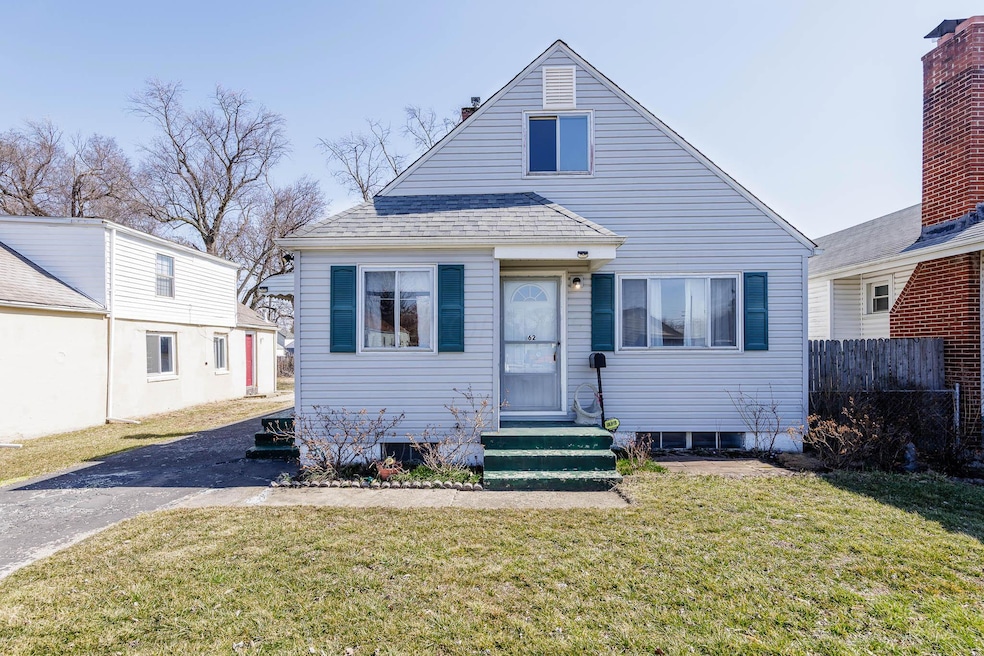 62 Florence Ave-01