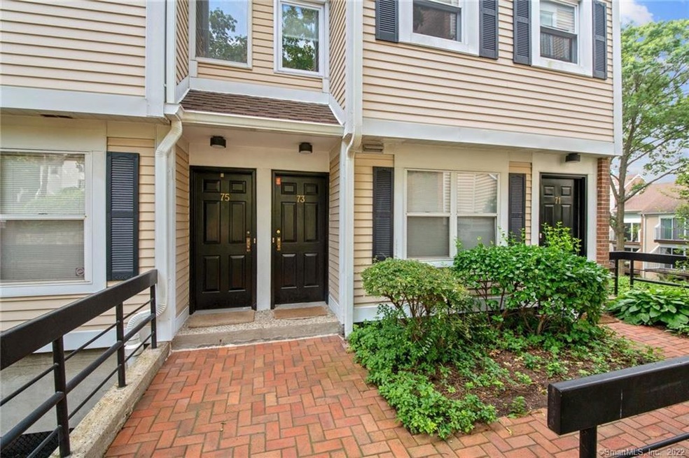 73 Highland Rd unit 73, Stamford, CT 06902 - photo 1