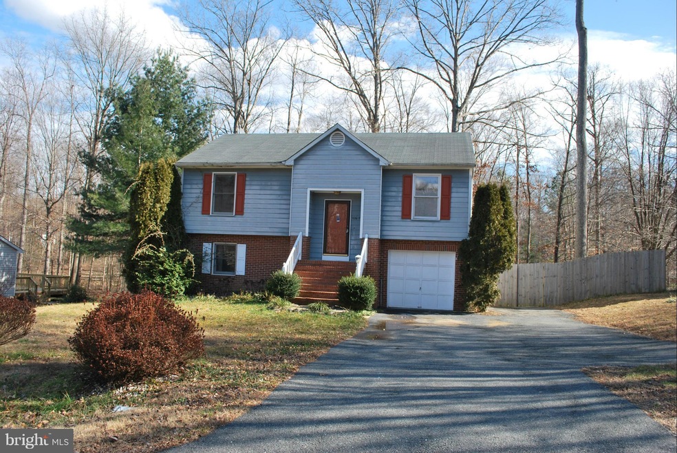 10617 Cobblestone Dr, Spotsylvania, VA 22553 - photo 1