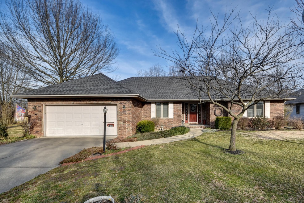 310 N Laurel Lane-34