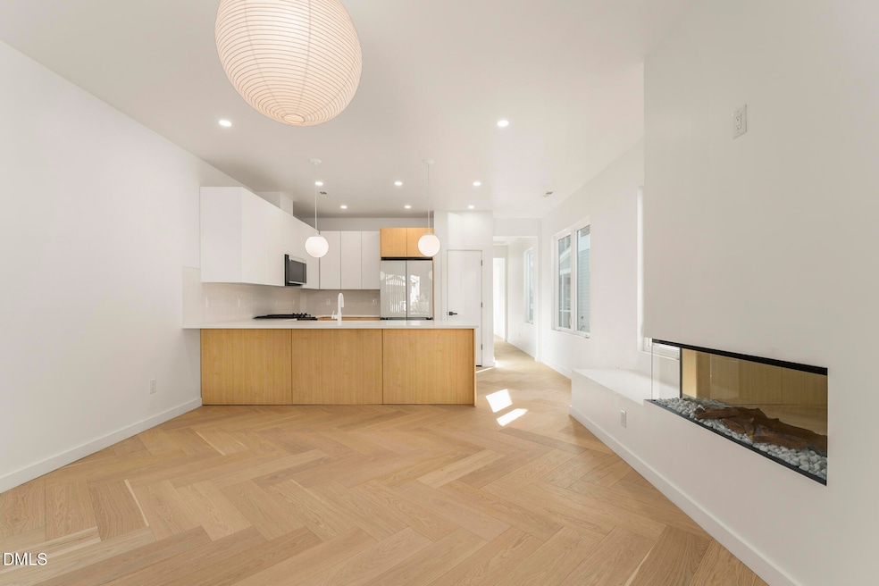 For Sale $659,000 • Co-Listing Agent