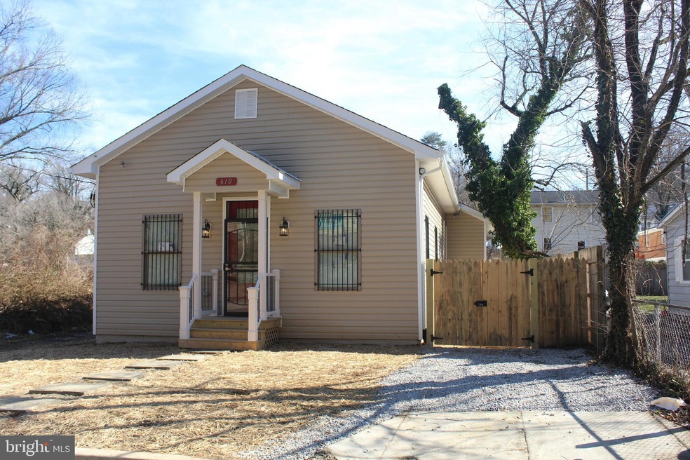 610 Nova Ave, Capitol Heights, MD 20743 - photo 1