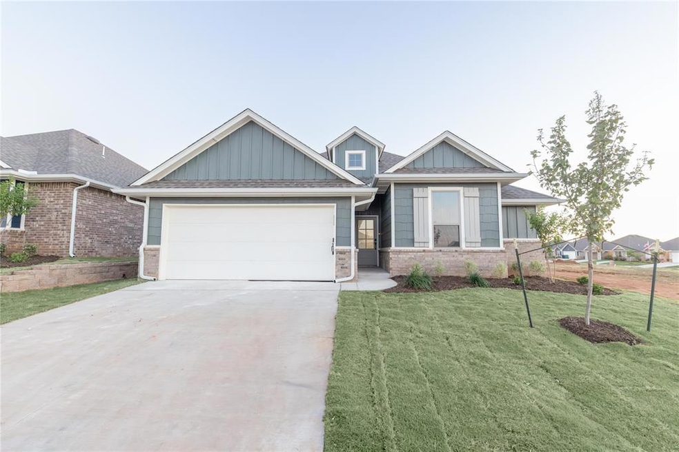 9308 NW 87th St, Yukon, OK 73099 - photo 1