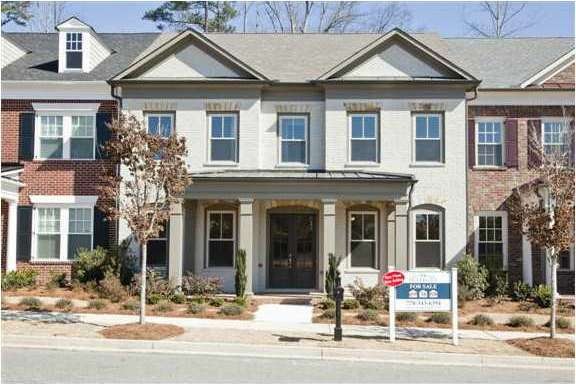 Exterior Front. Yale floor plan, large front porch