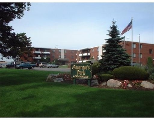 700 Governors Dr unit 35, Winthrop, MA 02152 - photo 1