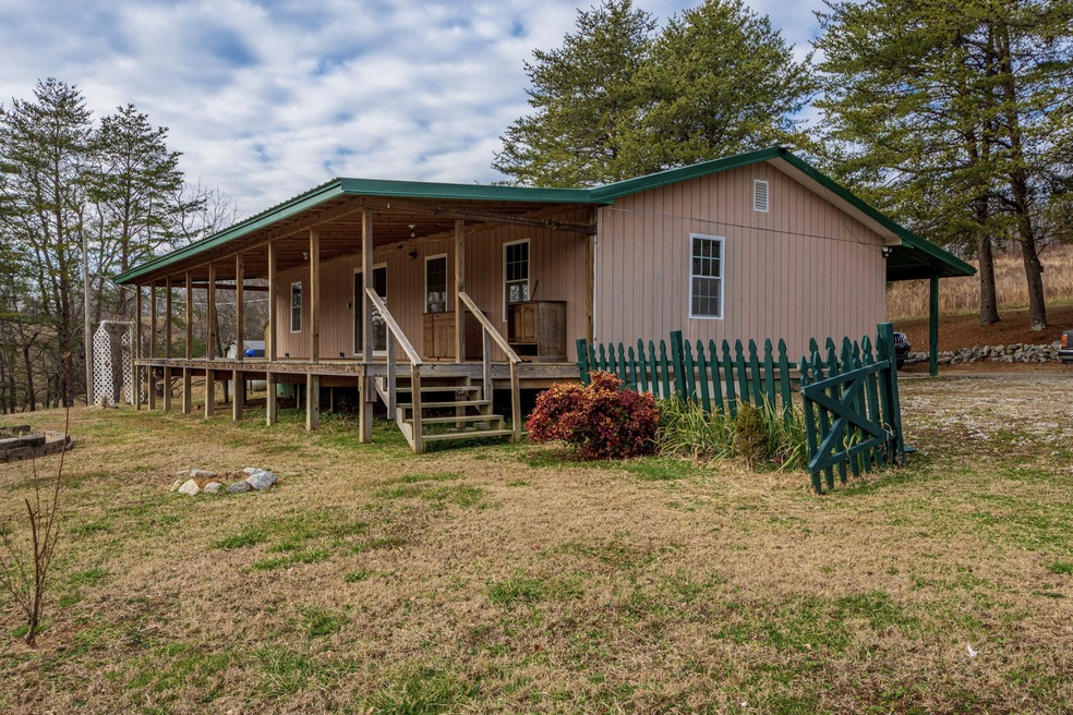 2688 Tackets Branch Rd, Prospect, TN 38477 - photo 1