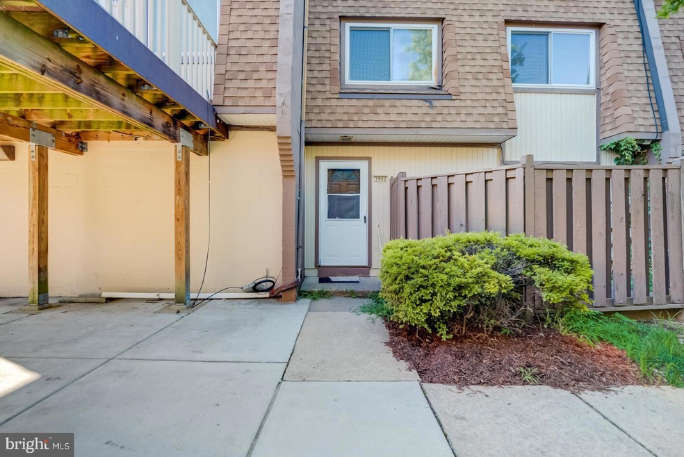 3902 Manzanita Place unit C, Alexandria, VA 22309 - photo 1