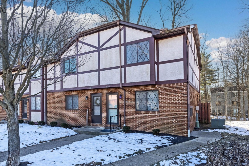 1-web-or-mls-3063HighclliffCourtExt_Homm