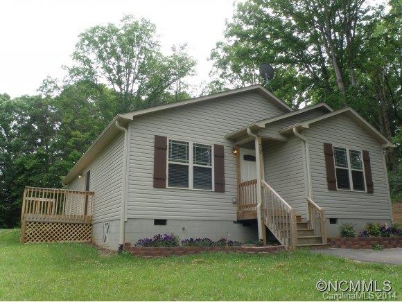72 Hampton Rd, Leicester, NC 28748 - photo 1