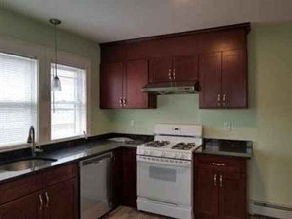 98 Colby Rd unit 2, Quincy, MA 02171 - photo 1