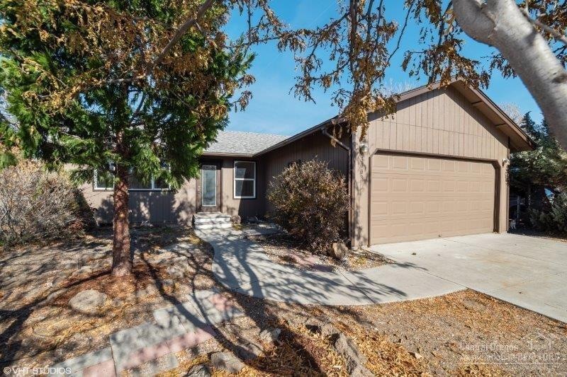 3003 SW Quartz Ave, Redmond, OR 97756 - photo 1