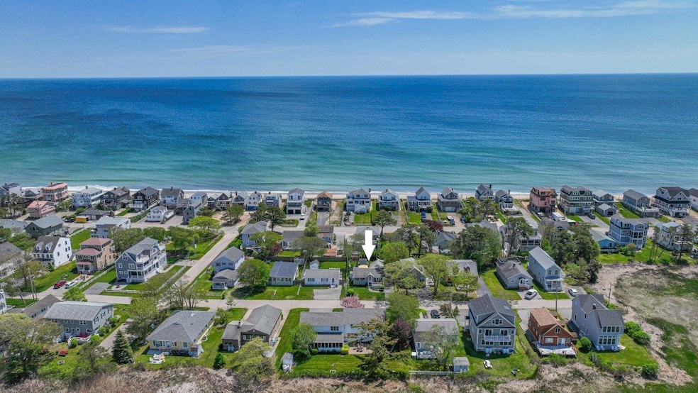 196 S Tibbetts Ave, Wells, ME 04090 - photo 1