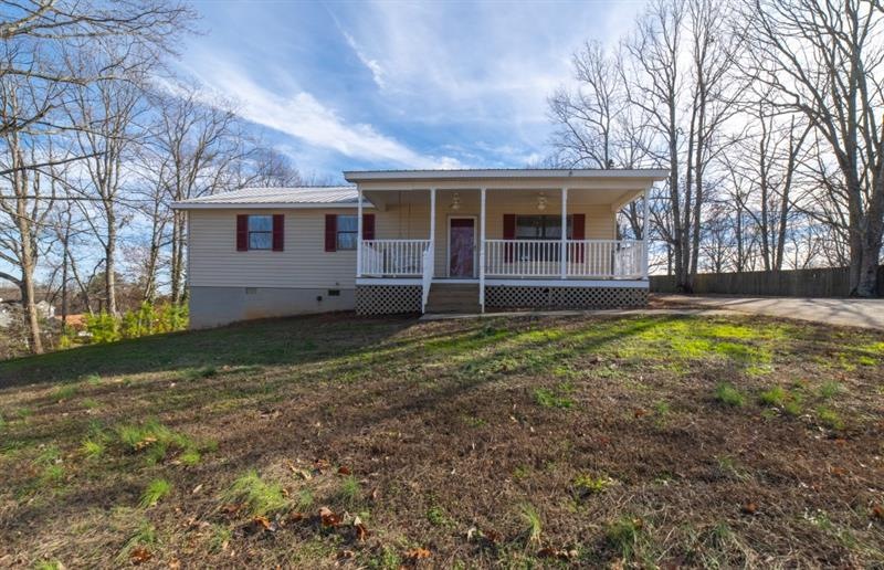 3958 Parks Rd, Flowery Branch, GA 30542 - photo 1