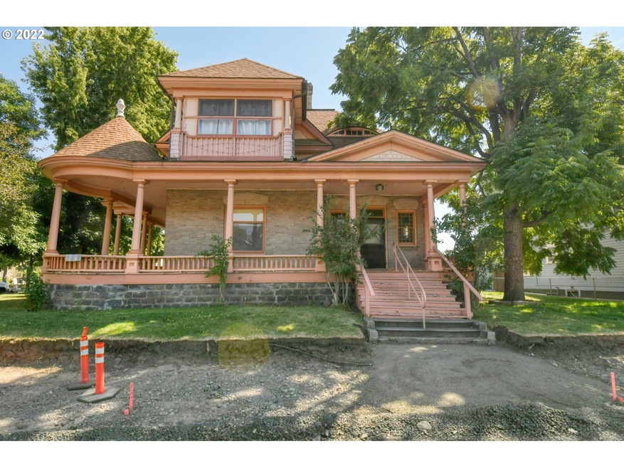 428 SE Byers Ave, Pendleton, OR 97801 - photo 1