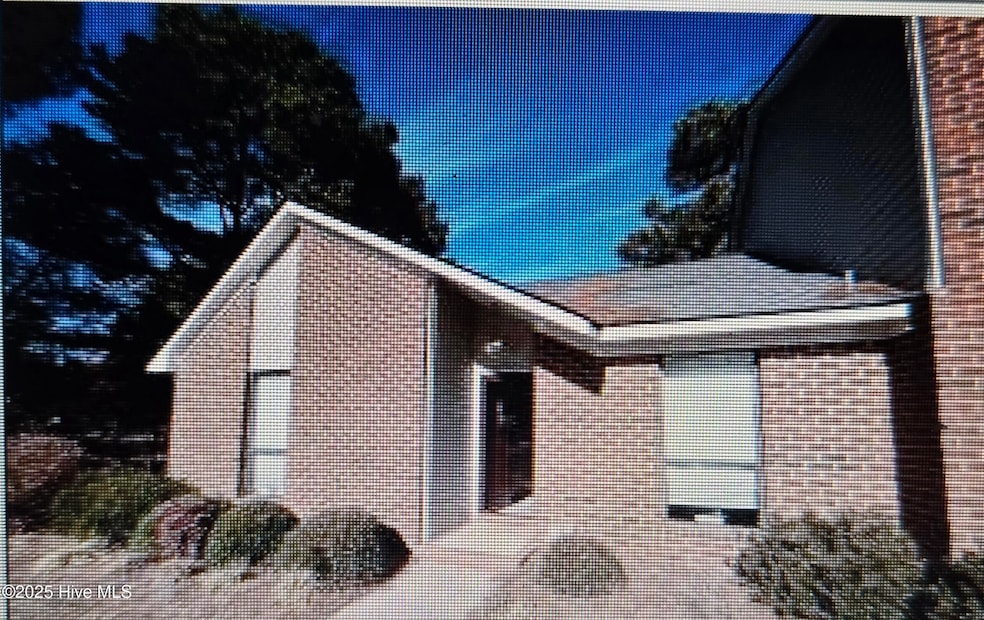 1 Upton Ct, Greenville, NC 27858 - photo 1