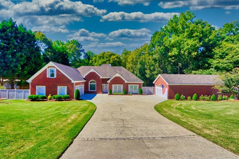 Lovely Ranch in Dacula