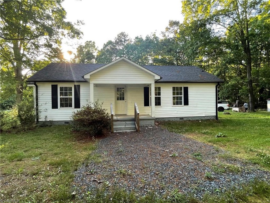 248 Bondurant Rd, Asheboro, NC 27205 - photo 1