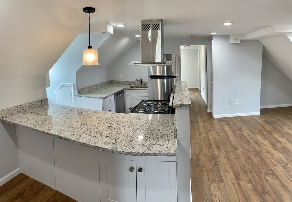 55 Pine St unit 3, Swampscott, MA 01907 - photo 1