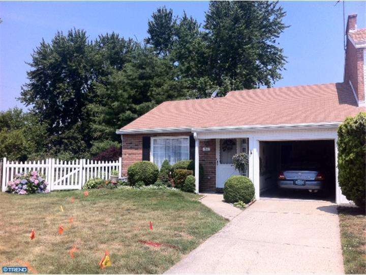 1607 Fairhill Place, Clementon, NJ 08021 - photo 1