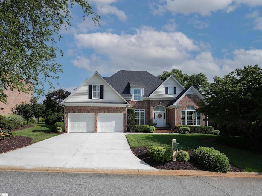 4 Glens Crossing Ct, Greer, SC 29650 - photo 1