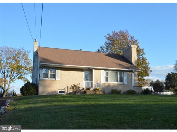 4109 Geryville Pike, Pennsburg, PA 18073 - photo 1