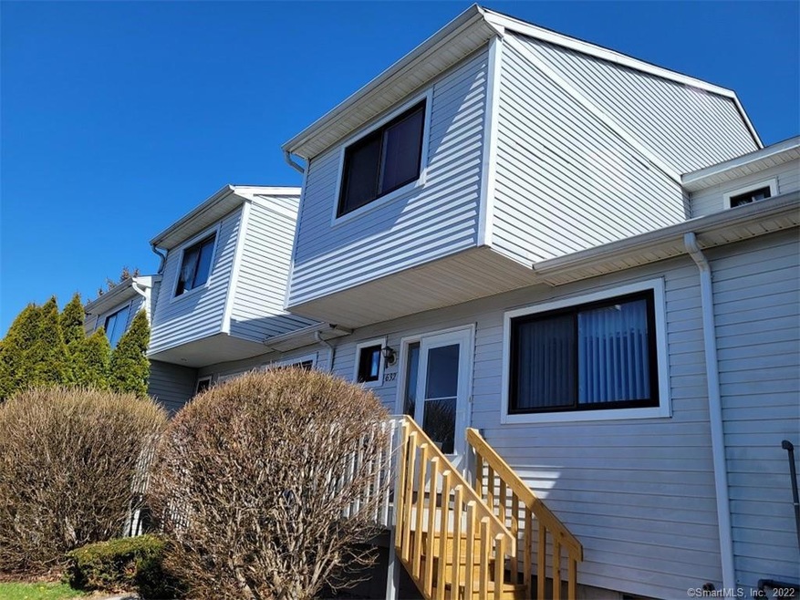 632 Cypress Rd, Newington, CT 06111 - photo 1