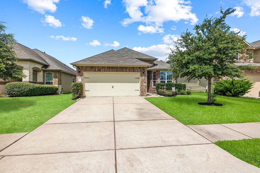 30627 Gardenia Trace Dr, Spring, TX 77386 - photo 1