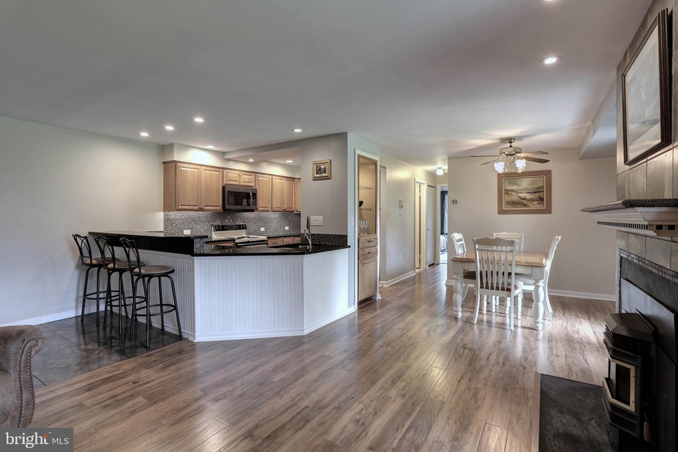 1110 Castle Harbour Way unit 1C, Glen Burnie, MD 21060 - photo 1