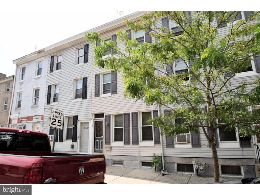 348 E Airy St, Norristown, PA 19401 - photo 1